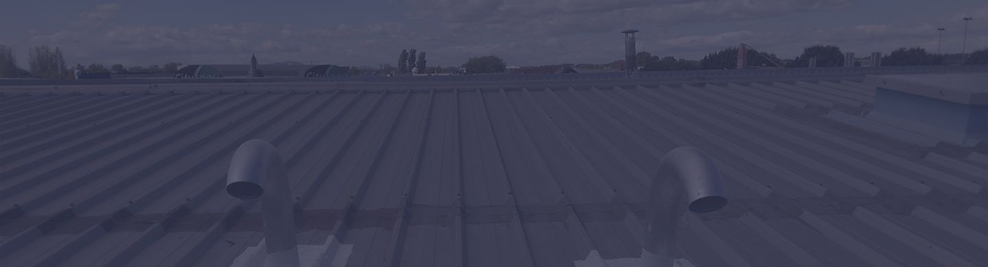 Réparation et rénovation de toitures à Montpellier, Béziers, Nîmes, dans le Gard et l’Hérault, pour prolonger la durée de vie des toits. 